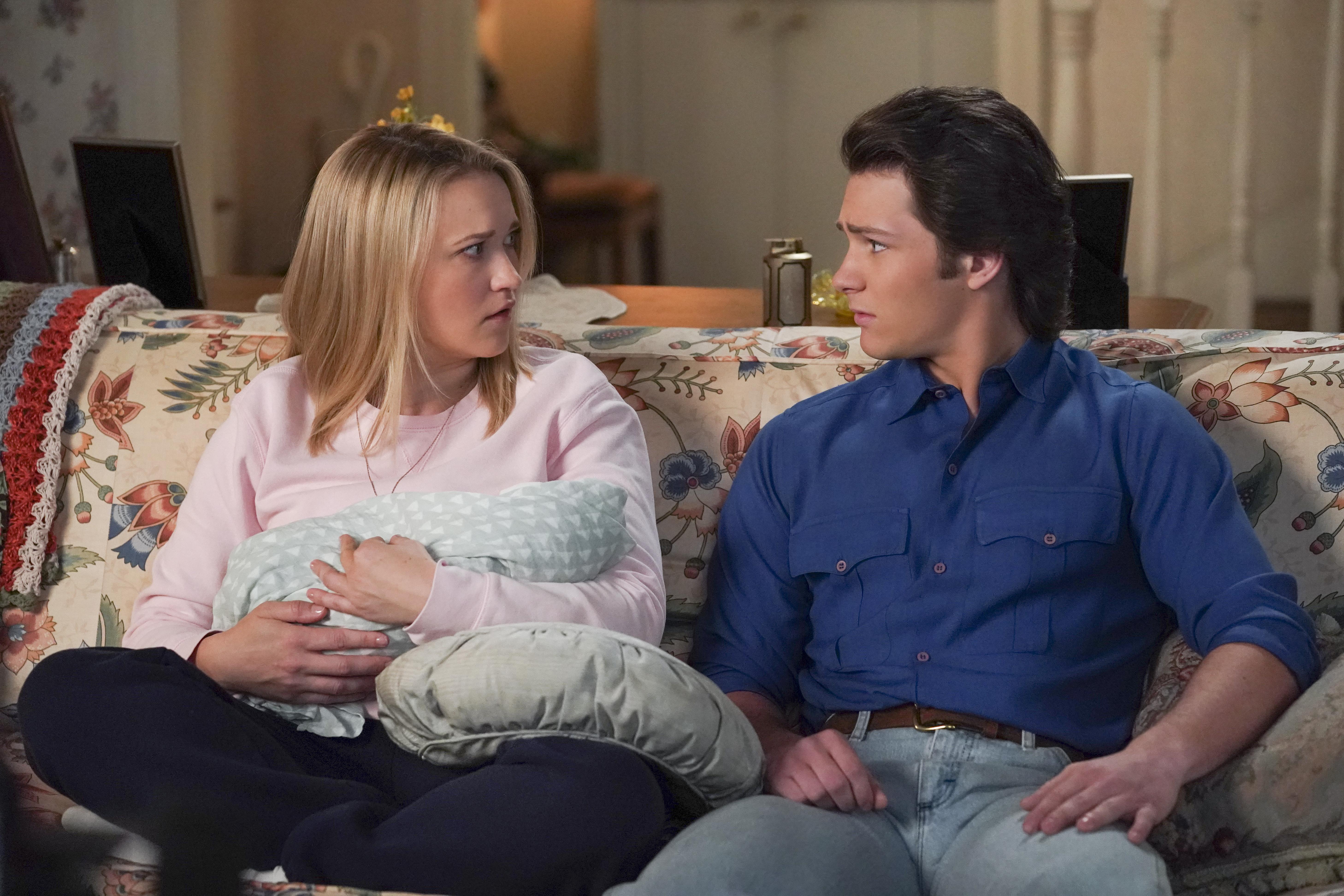 Behind the Scenes: Crafting Comedy Gold with Relatable Relationship Quirks