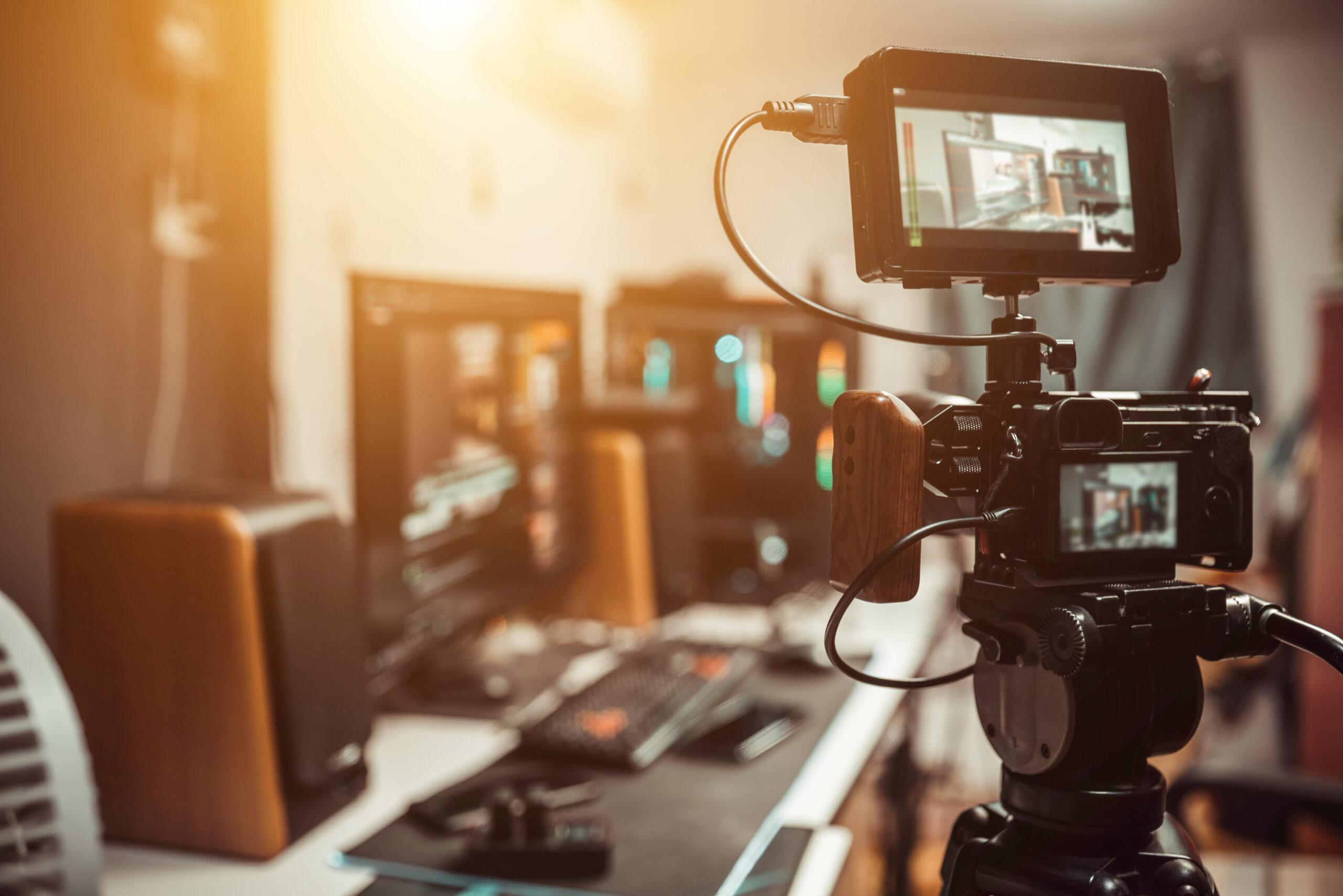 Exploring the Cinematic Techniques Behind⁤ the Viral Sensation